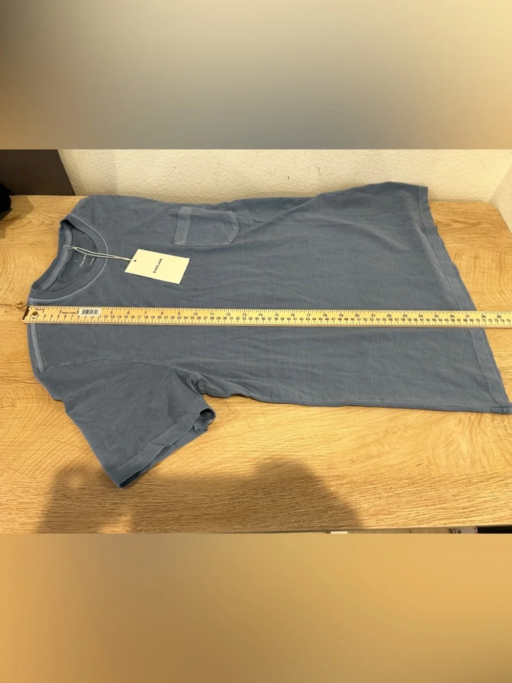 NWT Everlane Men The Essential Organic Cotton Dyed Crew Spring Lake, Size M, $40 - Picture 8 of 8